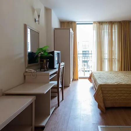 Apartment ❤studio With Kitchen Wifi Balcony Pool View ❤uh❤ Sunny Beach